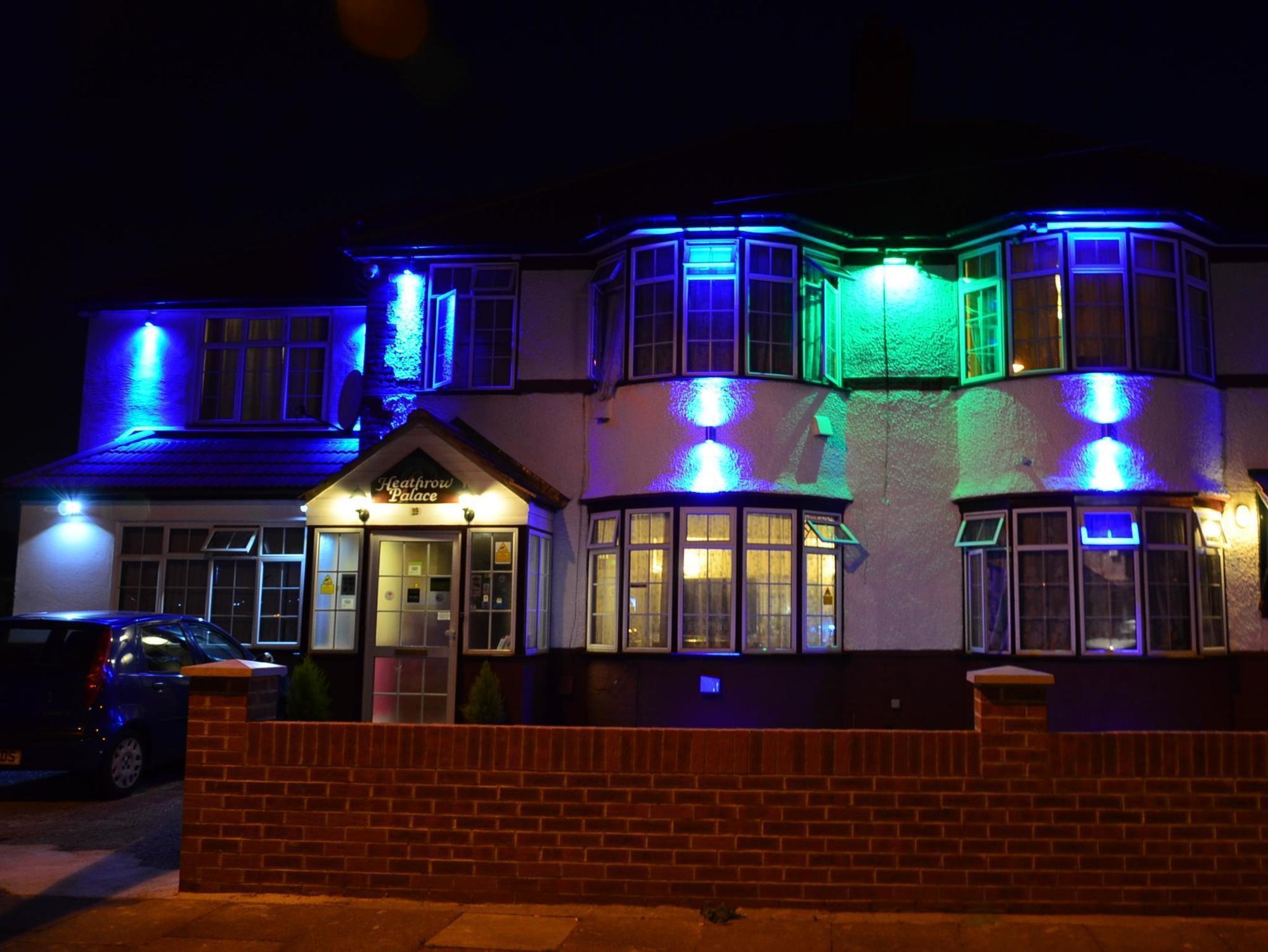 Heathrow Palace Hounslow Exterior foto