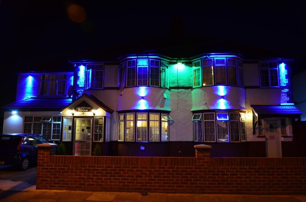 Heathrow Palace Hounslow Exterior foto